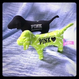 Rare Pelotonia 11 & 17 dogs!! In perfect condition